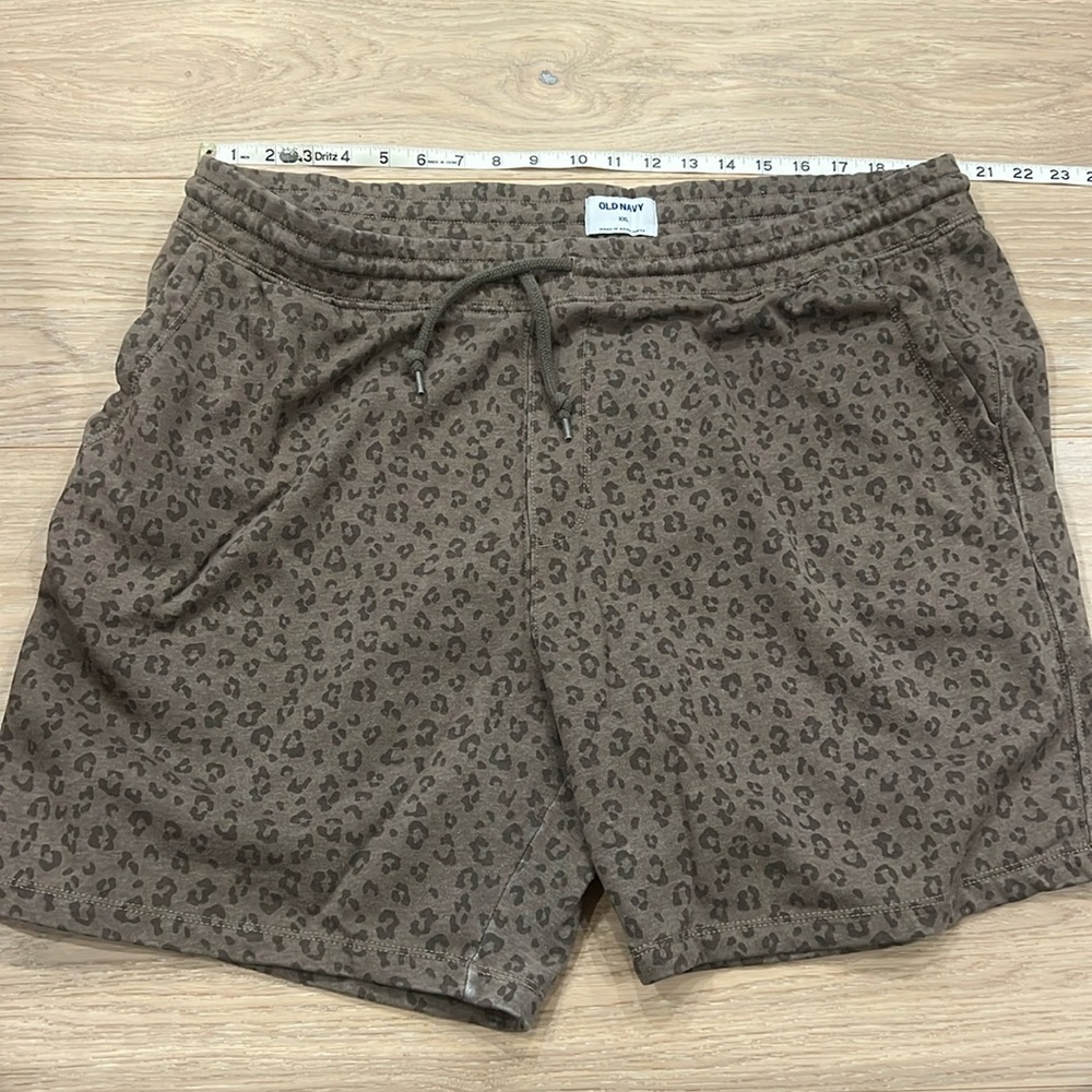Old Navy Sweat Shorts 7in